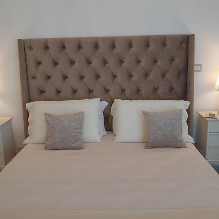 Bed and Breakfast La Vigna Del Vento à Casola di Napoli Extérieur photo
