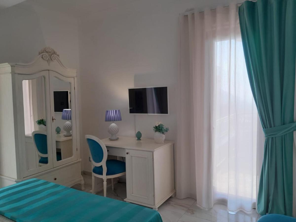 Bed and Breakfast La Vigna Del Vento à Casola di Napoli Extérieur photo