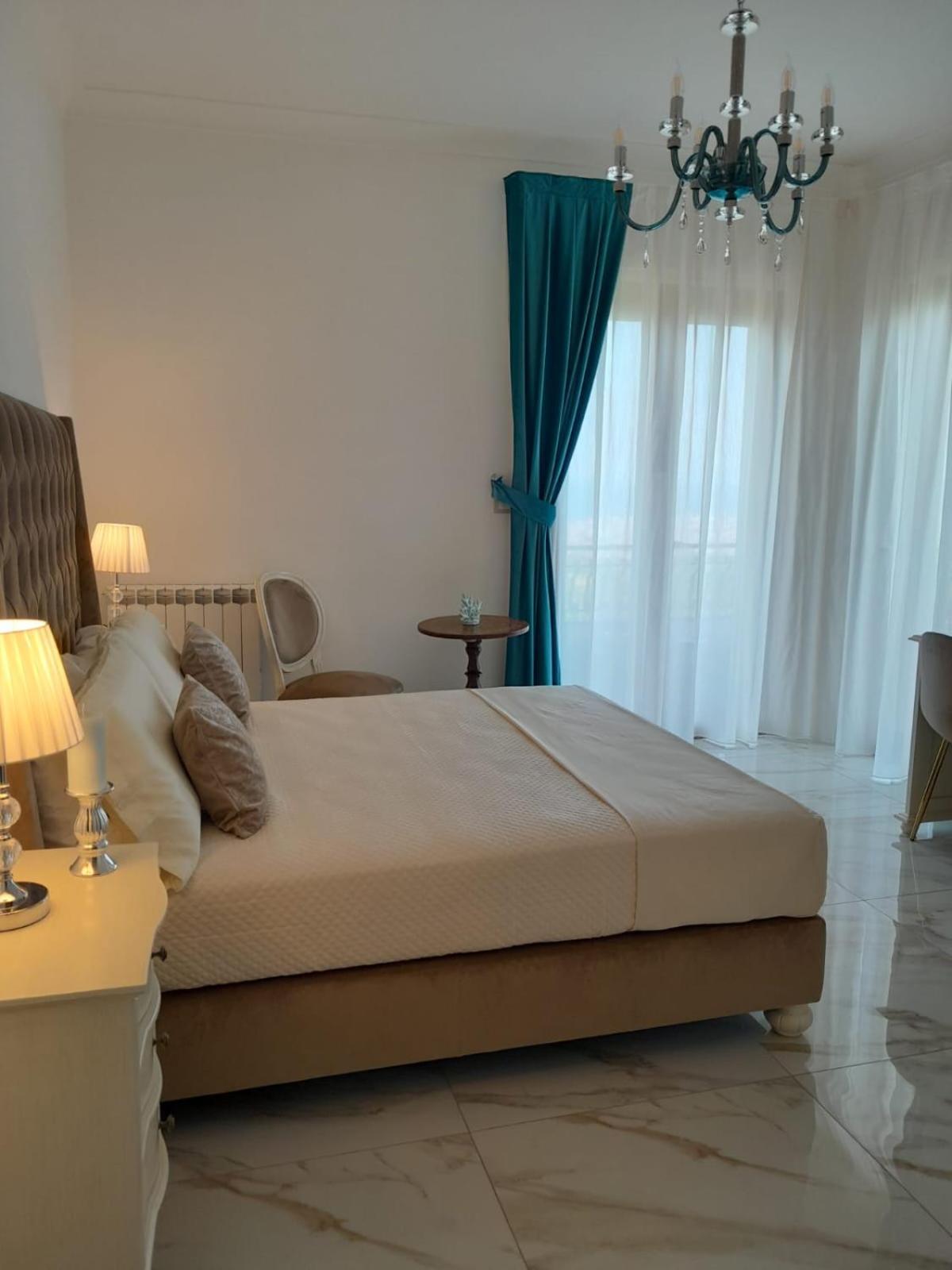 Bed and Breakfast La Vigna Del Vento à Casola di Napoli Extérieur photo