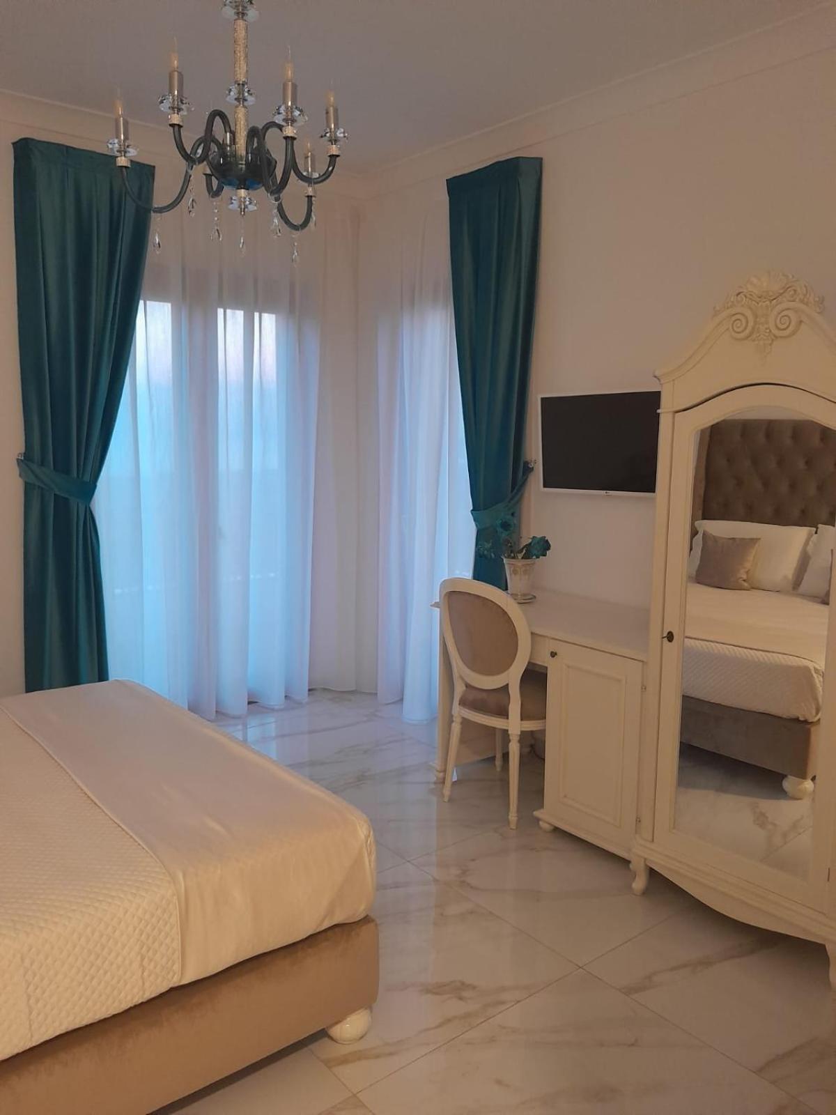 Bed and Breakfast La Vigna Del Vento à Casola di Napoli Extérieur photo